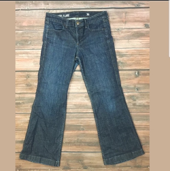 J. Crew Denim - Price just ⬇J. Crew High Heel Flare Jean's Size 30